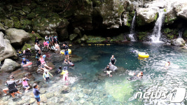 시원한 돈내코 계곡에서 피서를