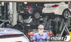 점검하면 안전할까? 분주한 BMW 서비스센터