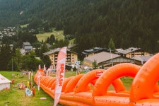 사우나··알프스 워터파크…나라별 이색 여름 나기 