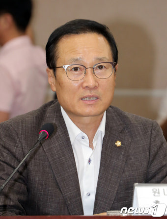 민주당-호남권 시·도지사 예산정책협의회 참석한 홍영표 원내대표