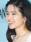 김태리, 현실로 나온 애신 애기씨