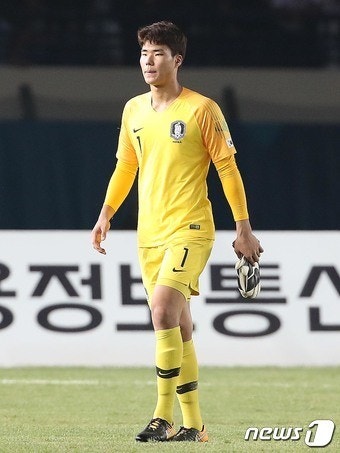 [아시안게임] GK 송범근 선발…황의조-손흥민-나상호 스리톱