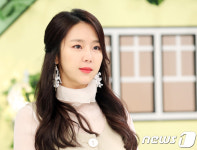 예원, 별을 담은 눈빛