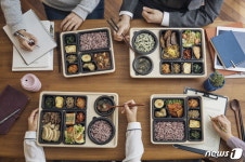 역대급 폭염에 식당도 귀찮아…본도시락, 매출 전년 대비 26% 늘어