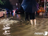 [르포]비그친지 언젠데 비싼 월세 내고 일주일째 난민 생활
