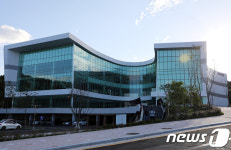 국내 최대 울산안전체험관 개관…지진체험 실제상황 방불