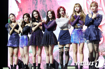 오마이걸, 요정들의 빛나는 미소