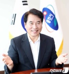백군기 용인시장 “덕성2산단, 예정대로 추진해주세요”