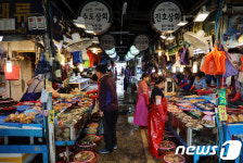 울산농수산물도매시장 추석 장보기 활기