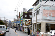 전주 객리단길 일방통행으로…불법 주정차 급증