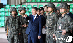 GP 방문한 정경두 장관