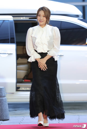 손승연, 축하공연 왔어요