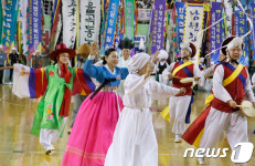 [화보]김천 22개 읍·면·동농악단의 빗내농악축제