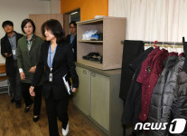 장애학생 폭행 서울인강학교 찾은 유은혜 부총리