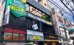 [르포]한글날 하루 앞둔 대구 도심, 국적불명 간판 천지