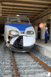 동대구역에 들어온 KTX 사고 열차