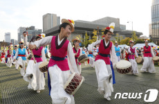 신명난 춤사위