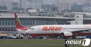 제주공항 착륙 제주항공 여객기 타이어 터져 소동