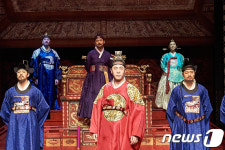 세종대왕 일대기 담은 민관합작 사극 뮤지컬 1446 초연 