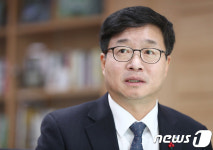 [인터뷰]염태영 시민의 따뜻한 관심에 수원포럼 100회 개최