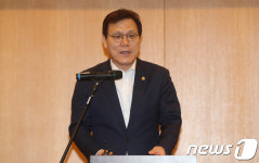 대전지역 금융현장 간담회 하는 최종구 금융위원장