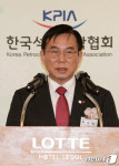 화학산업의 날…허수영 무역분쟁, 고부가제품으로 극복해야