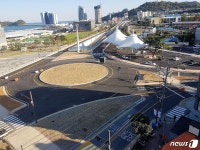 여수박람회장 정문 회전교차로 6일 개통…정체해소 기대