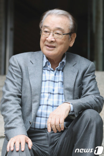 [신성일 별세] 이순재 