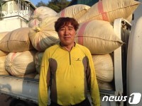 13년째 농사지은 사랑의 쌀 기부…영동 이병곤씨