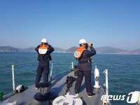 거제 궁농항 해상서 70대 선장 실종…해경 수색중