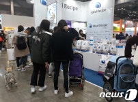 개나 줘버려는 옛말… 사람 먹는 원료로 만든 펫푸드 대세