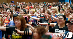 쉽고 재밌게 따라하는 줌바