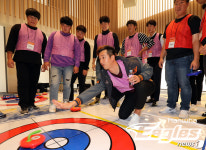 컬링 게임하는 한화이글스