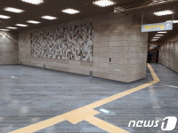 자전거주차 20초면 끝, 디지털 표지판 첫선…9호선 개통역