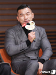 배명호, '상남자의 순수한 소녀 미소'