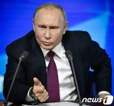 INF 파기하려는 美 비판하는 푸틴