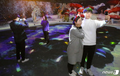 현대IT&E가 운영하는 VR스테이션 미디어아트