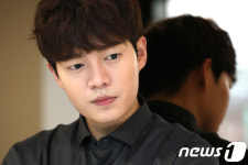 배우 손승원 무면허 음주운전하다 추돌사고…도주 정황도