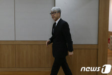故 전태관 빈소 조문하는 김종진
