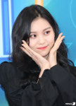 여자친구 엄지, 내가 바로 꽃