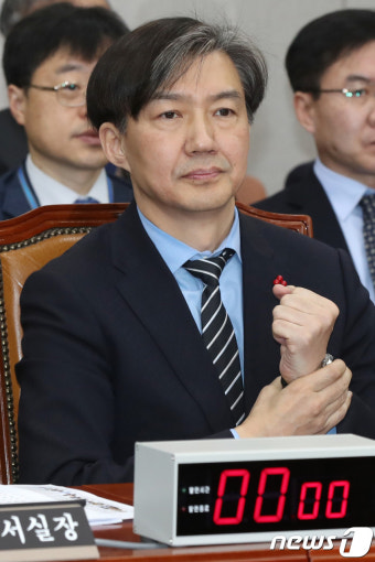 국회 운영위, 상설특검법 논의로 여야 대립 심화된 가운데