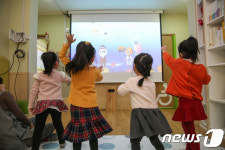 미세먼지 걱정 끝…성동구 어린이집에 스마트체육관 시스템 도입