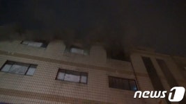 은평구 갈현동 상가주택 4층서 불…주민 1명 숨져