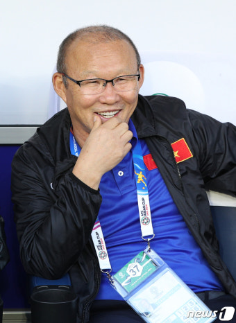 박항서 감독 '승리 미소'