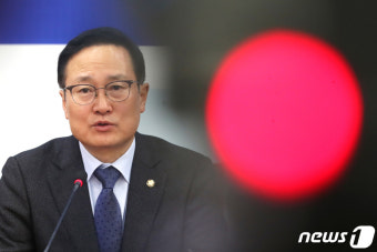 홍영표, 오늘 여야 의원들과 러시아行…국회차원 4강 외교