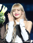 블랙핑크 리사, 싱그러운 미소