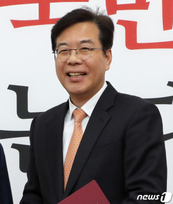송언석 자유한국당 전당대회 준비위원