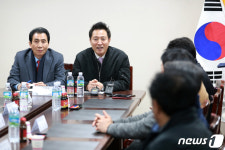 오세훈 전 서울시장 서문시장에서 민생탐방