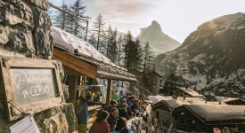 스위스에서 뜨는 알프스 속 점심 맛집