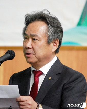 인사말 하는 이기흥 대한체육회장